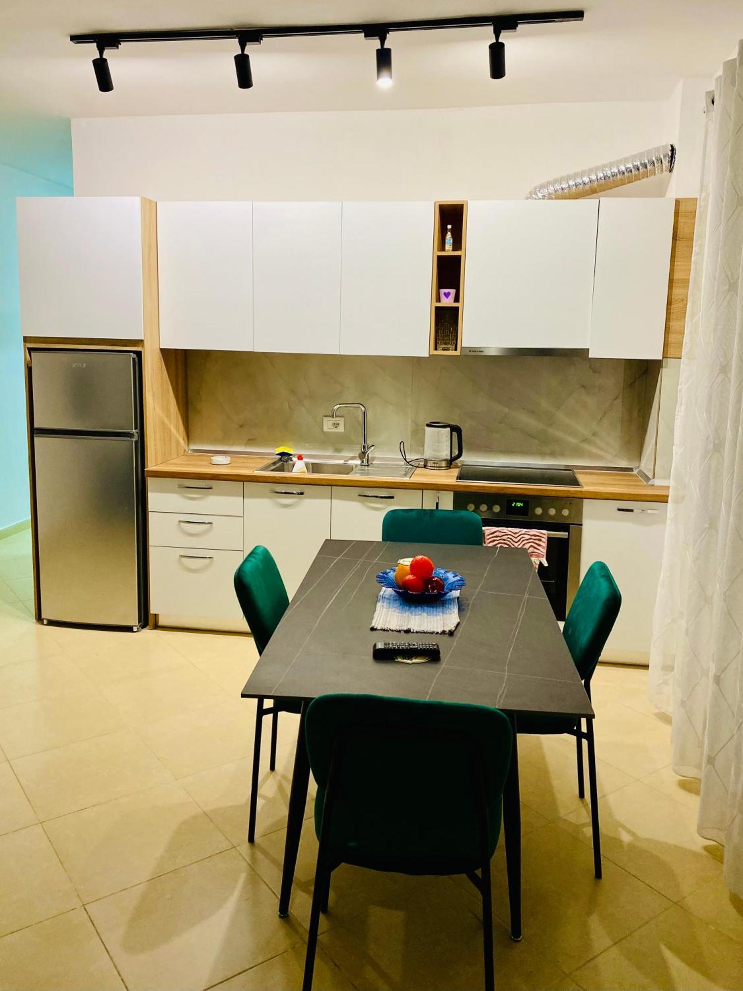 Eden Home 1 Дуррес Екстер'єр фото